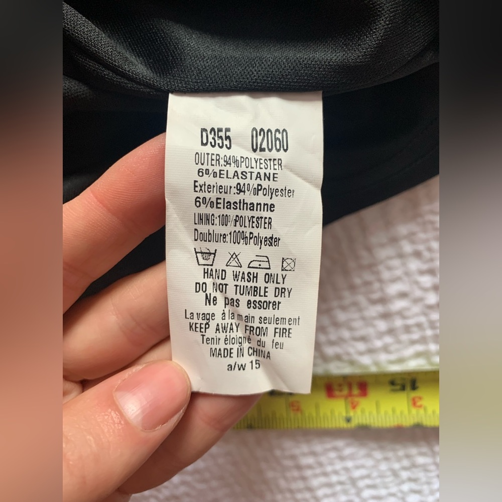 AX Paris, black bodycon, almost vampiric neckline and collar, sexy dress - Picture 10 of 10